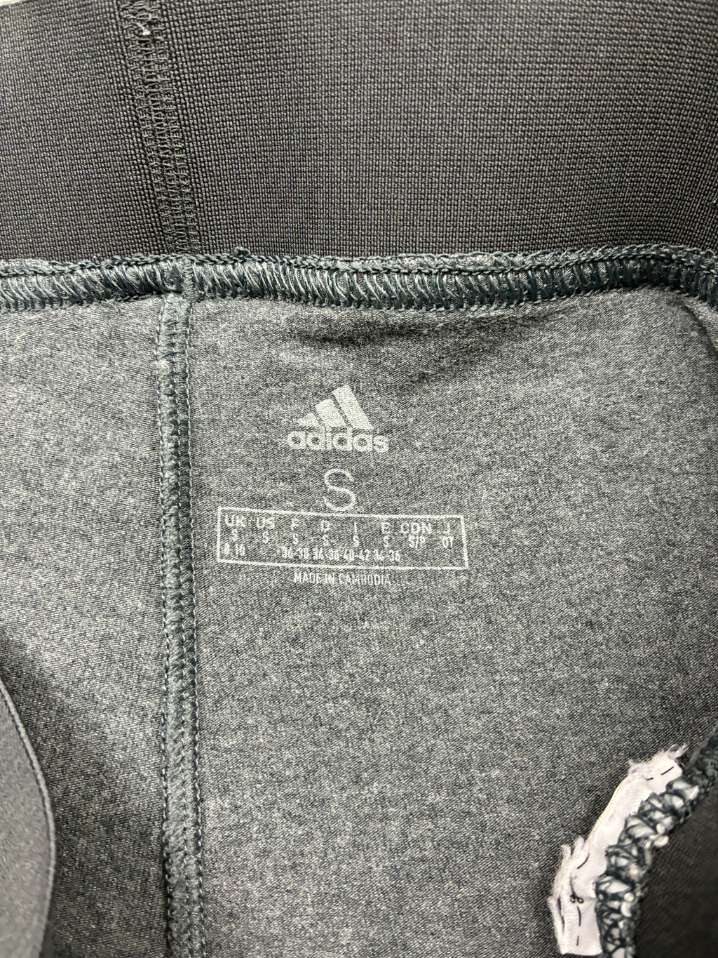 Leggings Adidas grigio scuro con linee nere - Taglia S