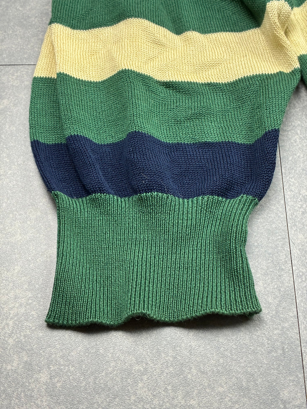 Polo a maniche lunghe Chemise Lacoste vintage a righe verdi, blu e panna