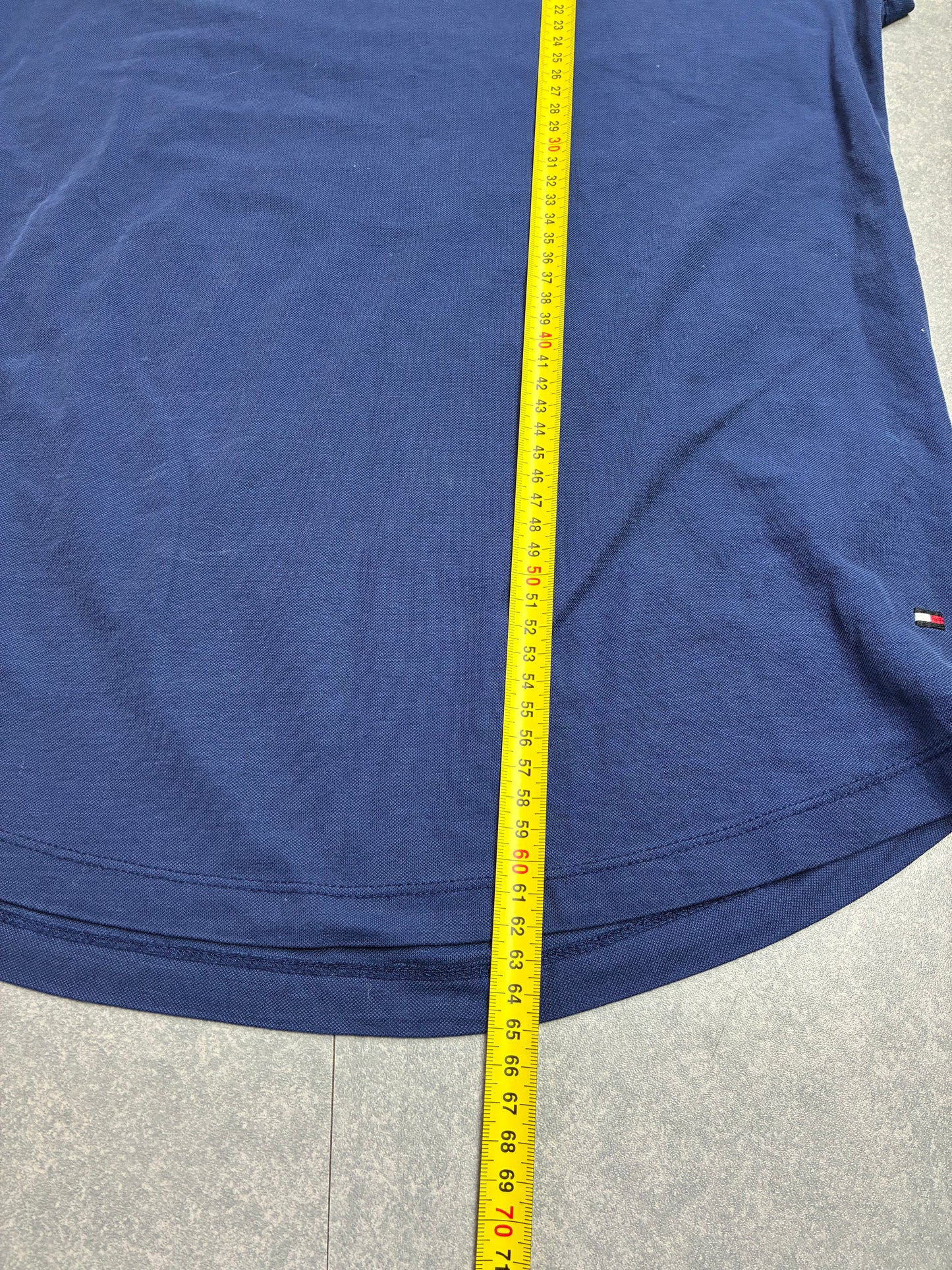T-shirt Tommy Hilfiger Donna Blu Navy Essential – Taglia M, come nuova