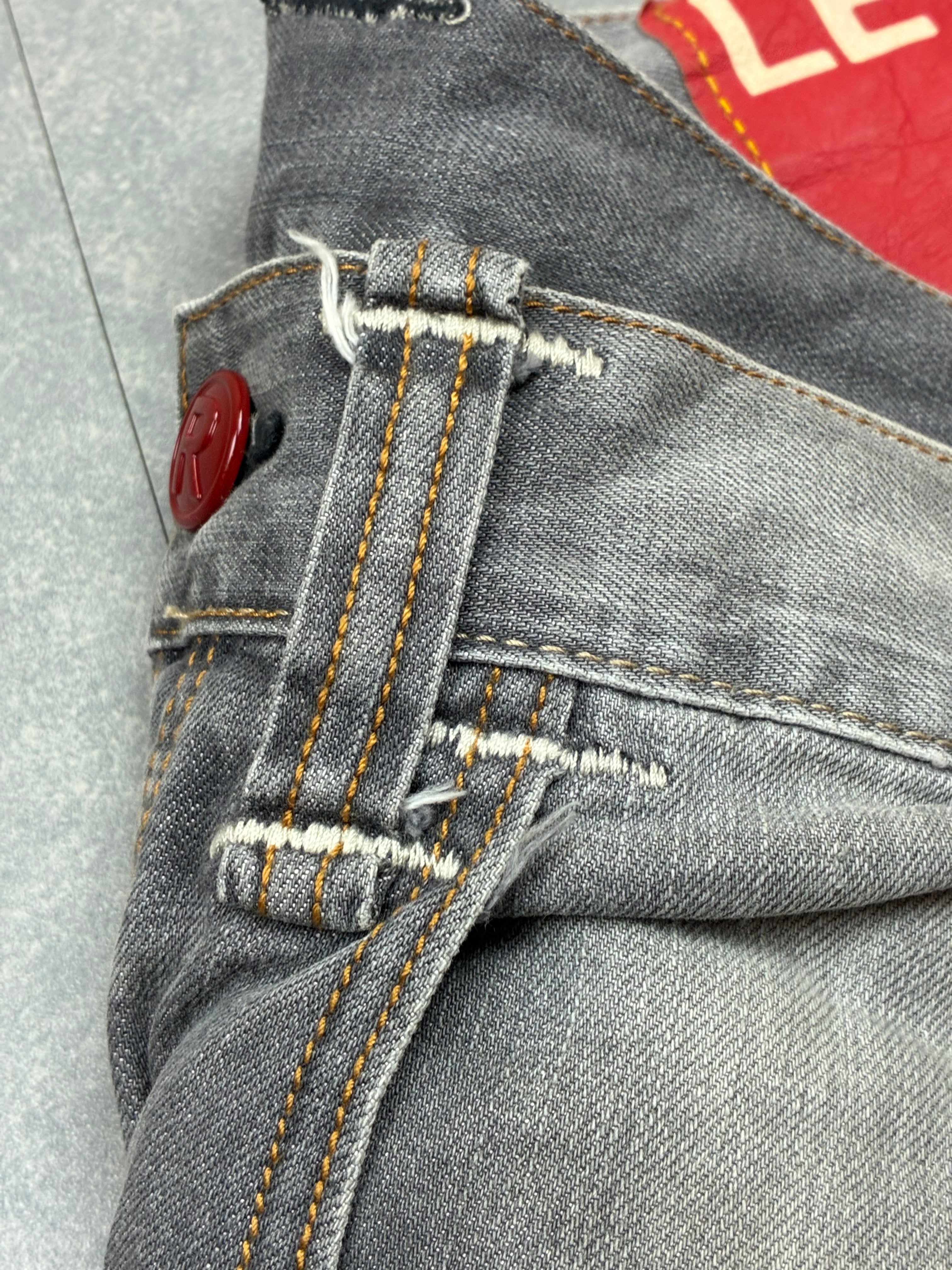 Levi’s R Edition — Jeans Vintage Grigio Sfumato (Raro)