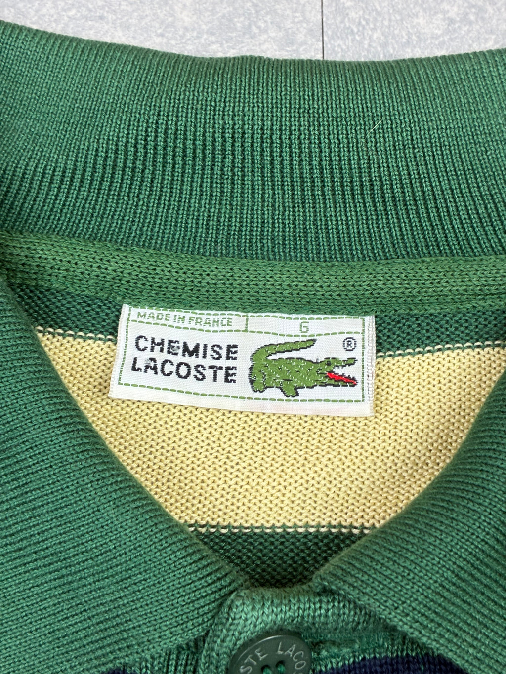 Polo a maniche lunghe Chemise Lacoste vintage a righe verdi, blu e panna